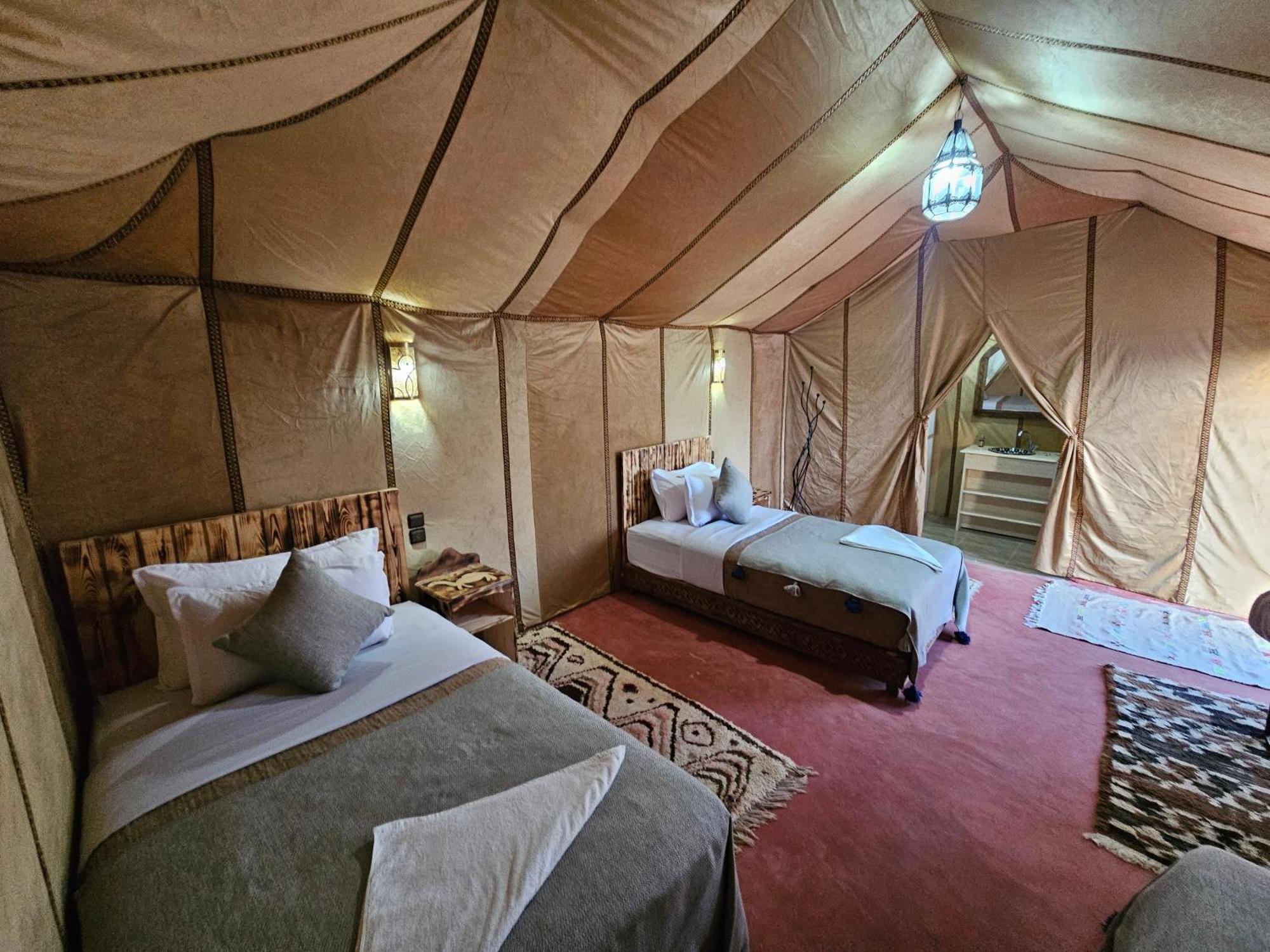 ホテル Najma Luxury Camp メルズーガ エクステリア 写真